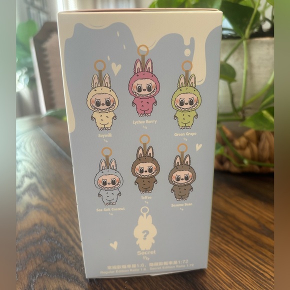 AUTHENTIC POP MART LABUBU Exciting Macaron Pendant in Chestnut Cocoa - Picture 4 of 7